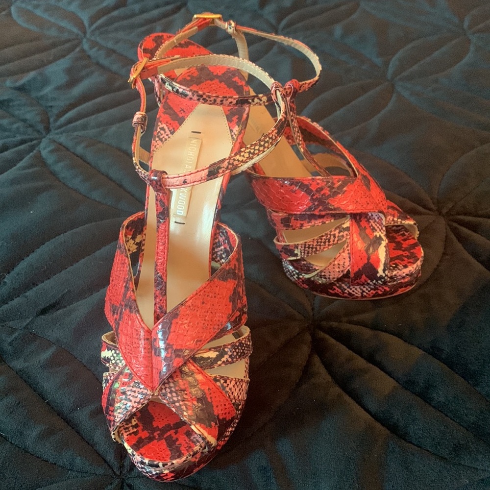 Nicholas Kirkwood embossed leather heels